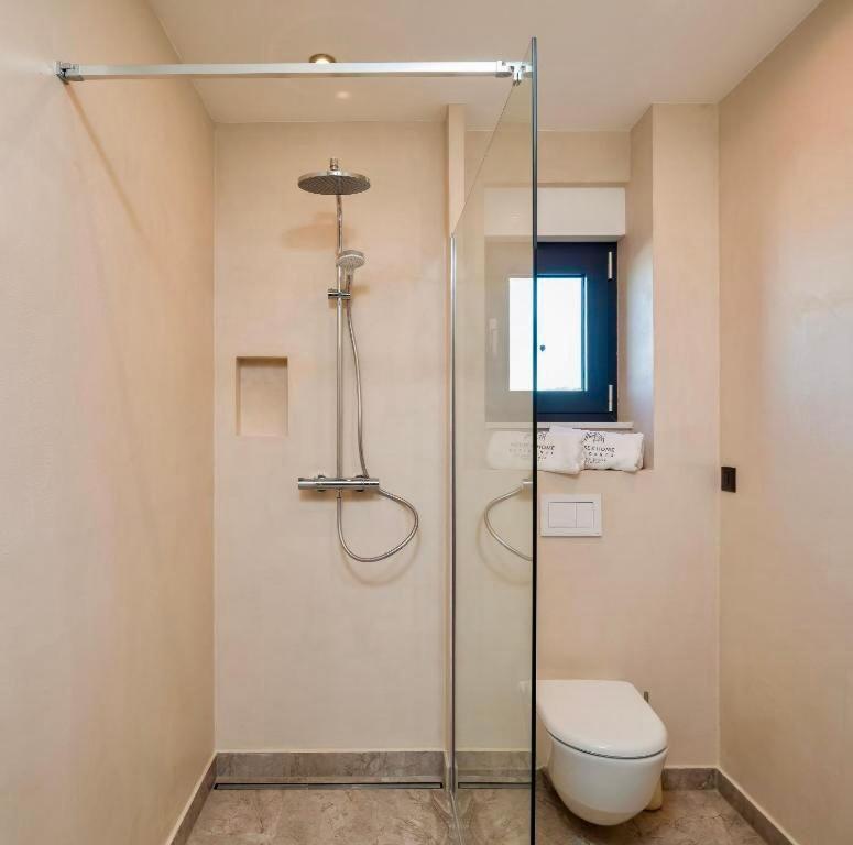 House & Home Slatine Exterior foto